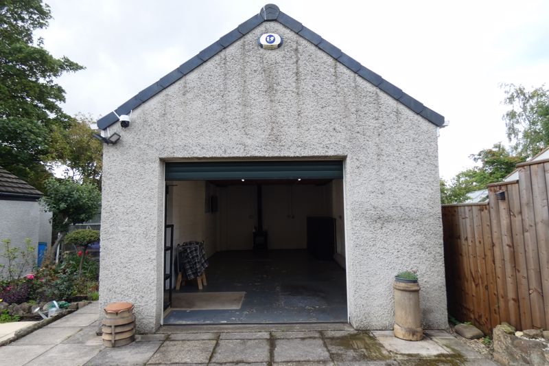 Detached Workshop- click for photo gallery